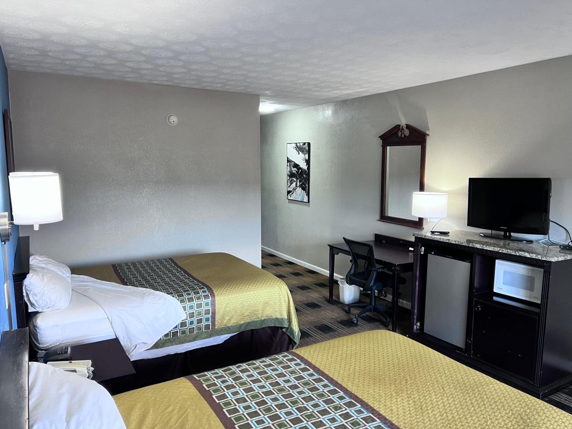 Budgetel Inn & Suites Dillard Eksteriør billede