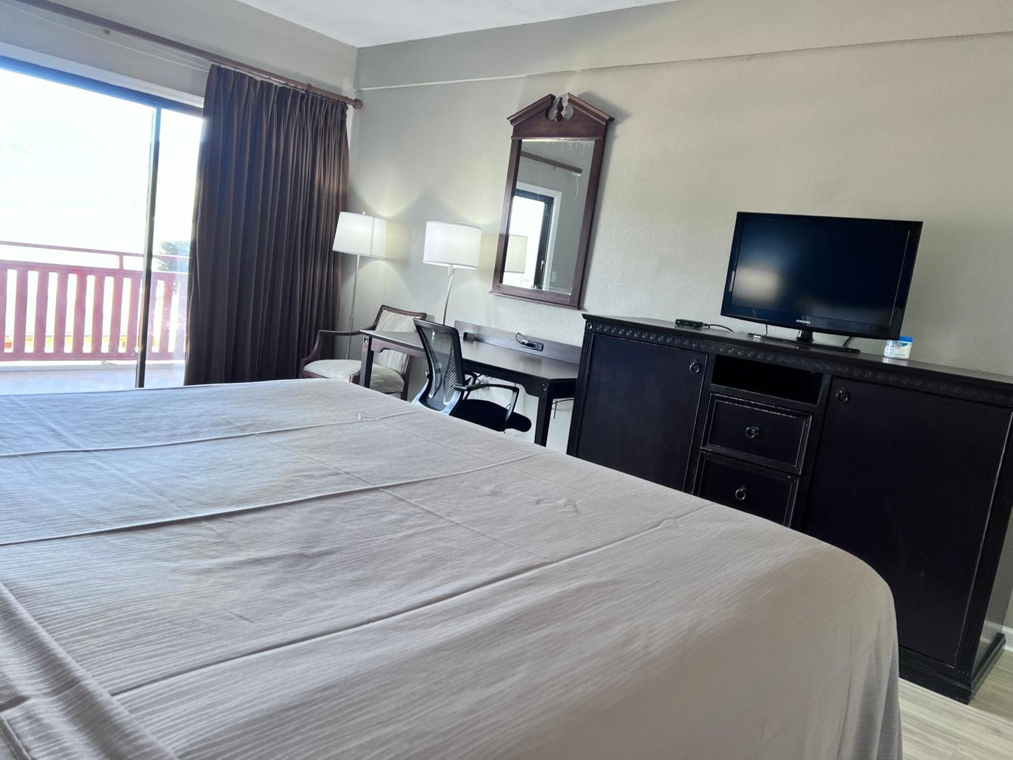 Budgetel Inn & Suites Dillard Eksteriør billede